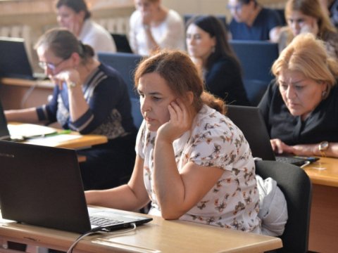İki fənni tədris edən müəllim bir fəndən sertifikasiya olunacaq