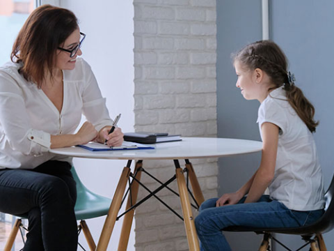 Məktəblərdə psixoloq ştatları artırılsın - TƏKLİF