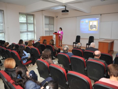 Universitetdə elmi seminar təşkil olundu