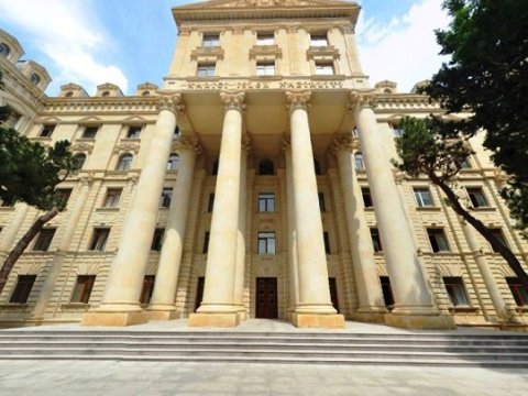 XİN azərbaycanlı tələbəyə görə İrana NOTA VERDİ