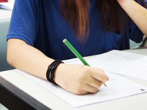 Martın 12-də 50 mindən çox şagird buraxılış imtahanı verəcək