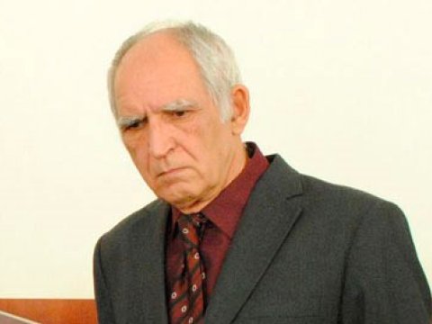 Zaman bir daha gəlməmək şərti ilə gedir... - AÇIQLAMA