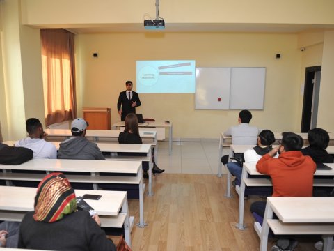 BMU-da əcnəbi tələbələrə seminar keçirilib