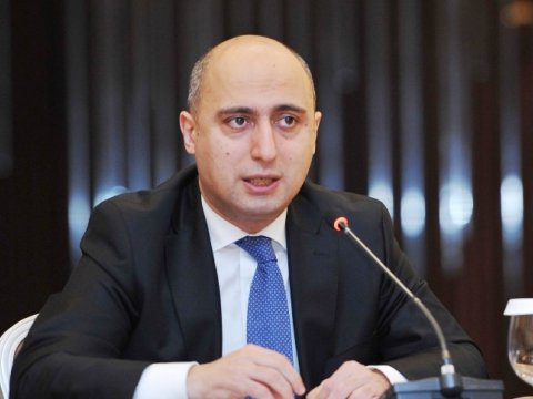 Nazir ali məktəblərə qəbul qaydalarının dəyişilməsini İSTƏDİ