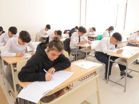 Buraxılış imtahanlarından 300 bal toplayan olacaq? - Ekspertlər DANIŞDI