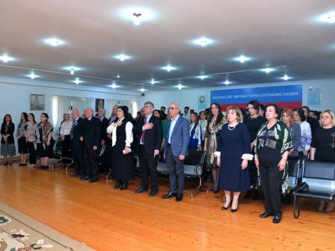 100 yaşlı məktəbin yubiley tədbiri keçirilib