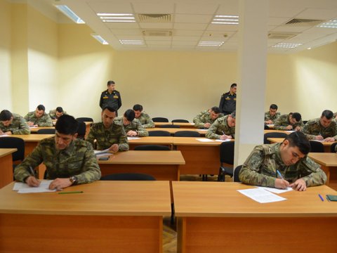 Kadr orqanı işçiləri təkmilləşdirmə kursu keçiblər 