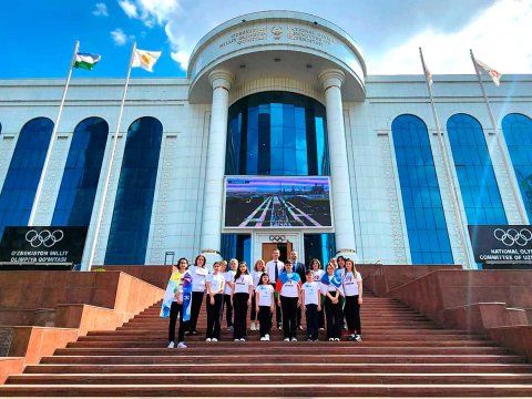 Məktəblilərin Özbəkistana səfəri başa çatıb