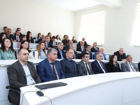 LDU-da Elm günü ilə bağlı tədbir keçirilib