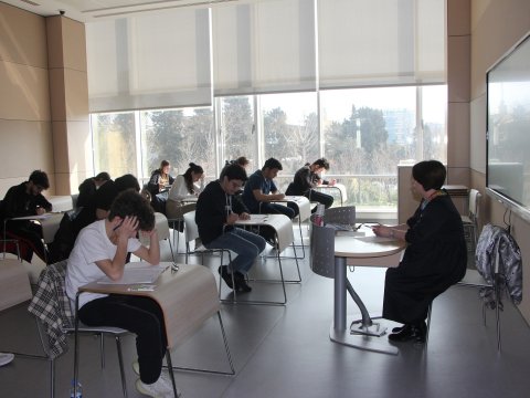 Bu gün 27 mindən çox abituriyent imtahan verəcək