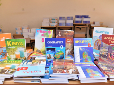 Məktəblilər üçün müasir dərslik necə olmalıdır?