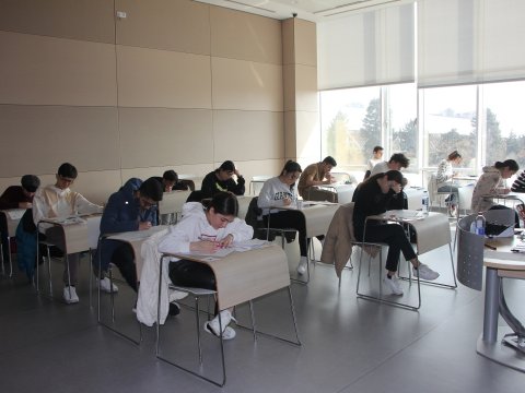 9 apreldə buraxılış imtahanları keçiriləcək