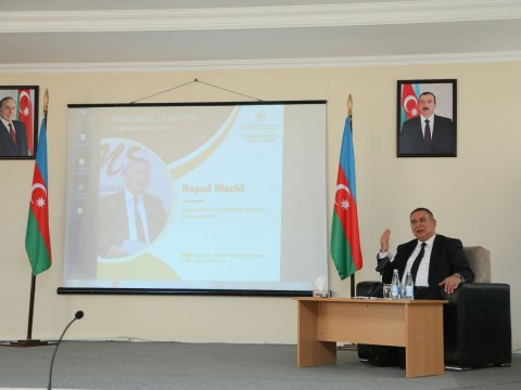 Mətbuat Şurasının sədri “Məktəbdə...” layihəsində