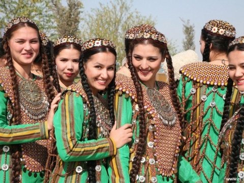 Türkiyədə təhsil alan türkmənlərin sayı 12 mini ötüb