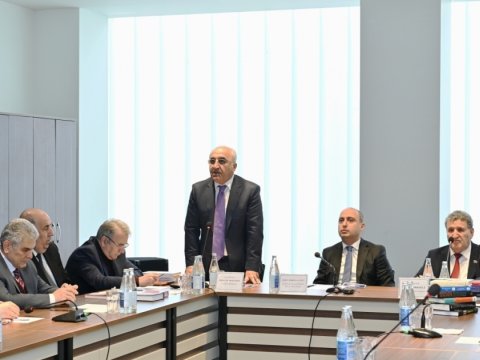 Rektor elmin populyarlaşdırılmasının əhəmiyyətindən DANIŞDI