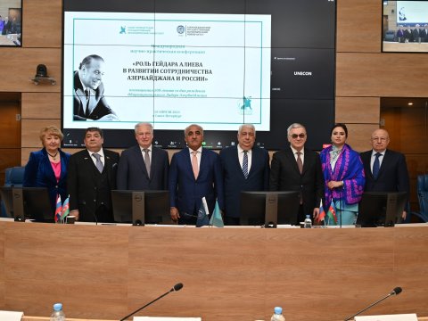 UNEC Sankt-Peterburq Universiteti ilə birgə konfrans keçirib