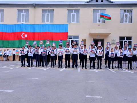 Məktəbdə “Şəhidlər bulağı” kompleksinin açılışı olub