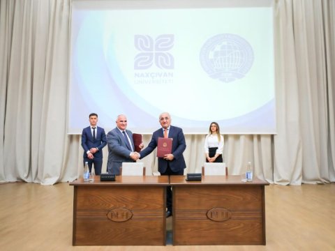 Universitetlər arasında əməkdaşlıq müqaviləsi imzalanıb