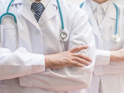 Rezidenturaya qəbul olunmaq istəyənlər sınaq imtahanı verdilər