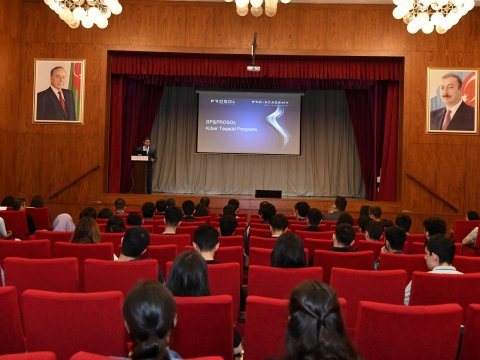 ADNSU-da  BP və PROSOL şirkətlərinin təqaüd proqramına start verilib