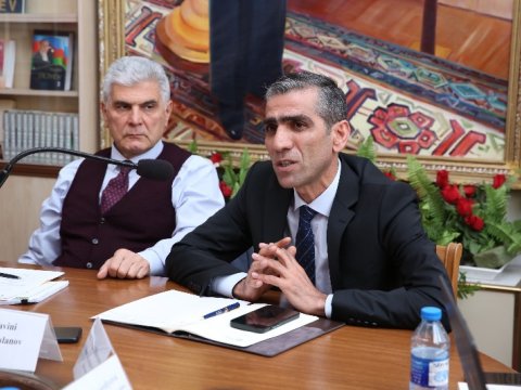 Bu universitetdə müəllimlər reytinqlərini yüksəldiblər