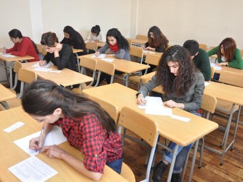 Azərbaycan dili imtahanında iştirak edəcək abituriyentlərin NƏZƏRİNƏ