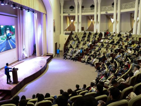 AzTU-da təqdimat: “Yol hərəkətinin təhlükəsizliyi”