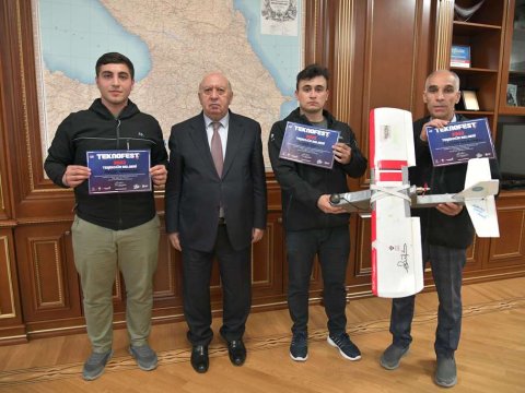 Rektor “TEKNOFEST-2023”ün iştirakçı komandası ilə görüşüb