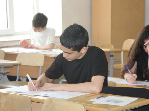 Ali məktəb imtahanlarına qeydiyyatdan keçənlər 71 mini ötdü - Qruplar üzrə STATİSTİKA