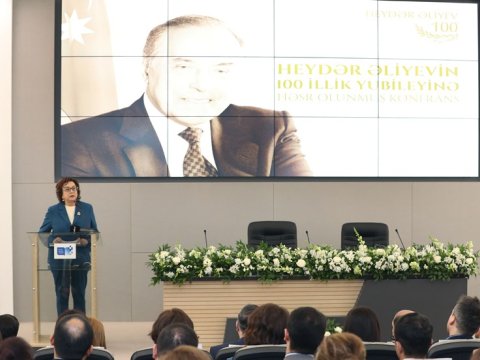 Dövlət İmtahan Mərkəzində Heydər Əliyevlə bağlı xatirələr danışıldı