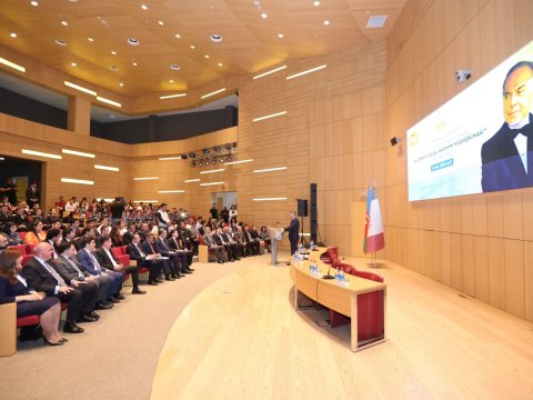 Ali Məhkəmə və ADA Universitetinin təşkilatçılığı ilə konfrans keçirilib