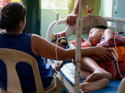 Filippində 200-dən çox məktəbli zəhərlənib