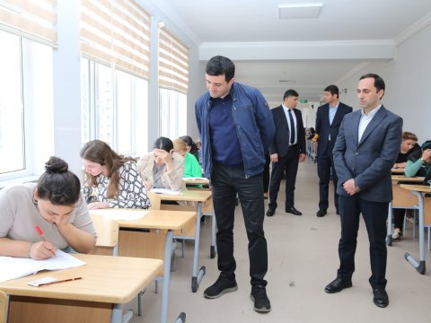 Kitabxanaçılar işə qəbul imtahanı verib