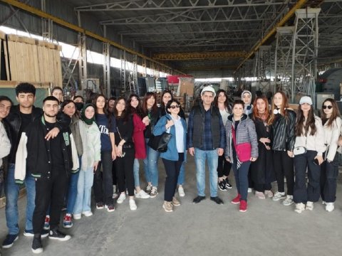 AzMİU tələbələri “Azər glass” müəssisəsində olublar