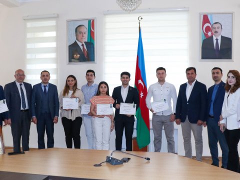 AzTU-nun “Brend tələbə”ləri mükafatlandırıldı - FOTOLAR