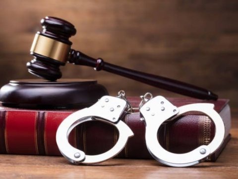 13 yaşlı qızı qaçırmaqda şübhəli bilinən şəxsə cinayət işi başlanılıb