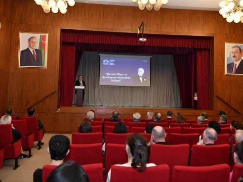ADNSU-da konfrans: “Heydər Əliyev və Azərbaycan sənayesinin inkişafı”