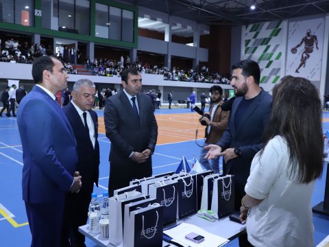LDU məzunları üçün Əmək yarmarkası təşkil olunub
