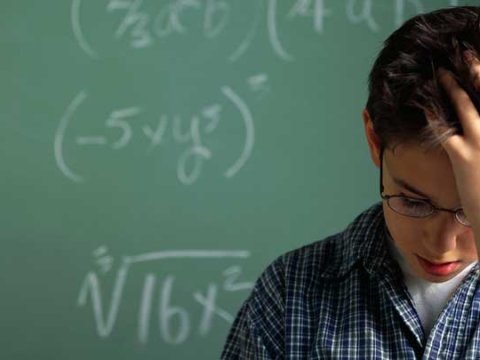 Uşaq dərs oxumursa, disleksiyası ola bilər - Psixoloq danışdı