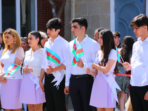 Bakıda 27 minə yaxın şagird XI sinfi bitirir