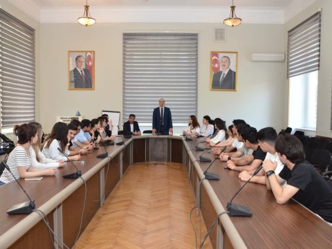 DİA-nın “Brend tələbə”ləri mükafatlandırıldı - FOTOLAR