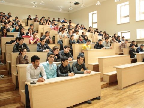 5 universitetin akkreditasiya nəticələri AÇIQLANIB