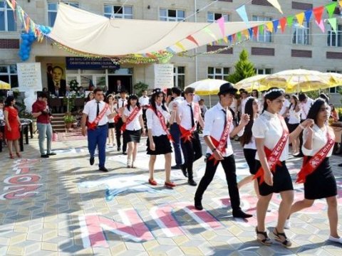 Bu il “Son zəng” keçirənlərin sayı azalıb?