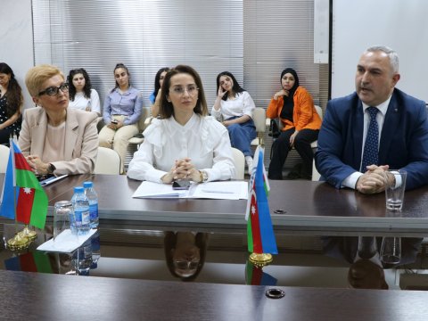 Azərbaycan Universitetində seminar: “Hər insan dəyərlidir”