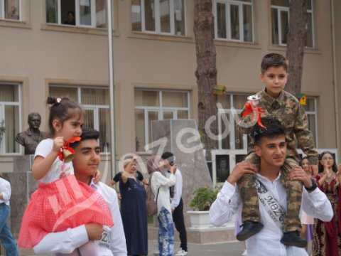 AzEdu.az “Son zəng”i Milli Qəhrəmanın adına olan məktəbdə izlədi – REPORTAJ+FOTOLAR