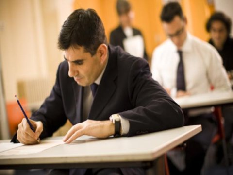 Dövlət qulluğuna qəbul imtahanı keçiriləcək