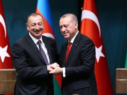 Bir təhsil iki dövlət! - Dünyəvi təhsilə keçidə \