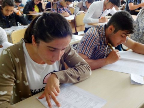 Azərbaycan dili fənni üzrə test imtahanı keçirilib - YENİLƏNİB