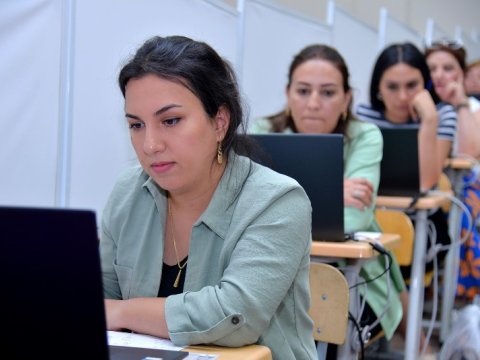 Bakıda 2072 müəllim sertifikatlaşdırmaya cəlb olunub - RƏSMİ