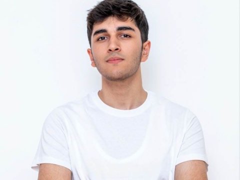 “Brend tələbə”: “Yalnız təhsilə fokuslanmaq düzgün yanaşma deyil” - MÜSAHİBƏ